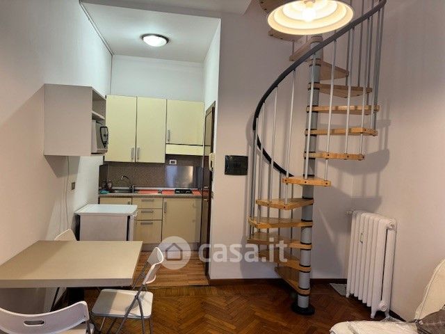 Appartamento in residenziale in Via Archimede 87