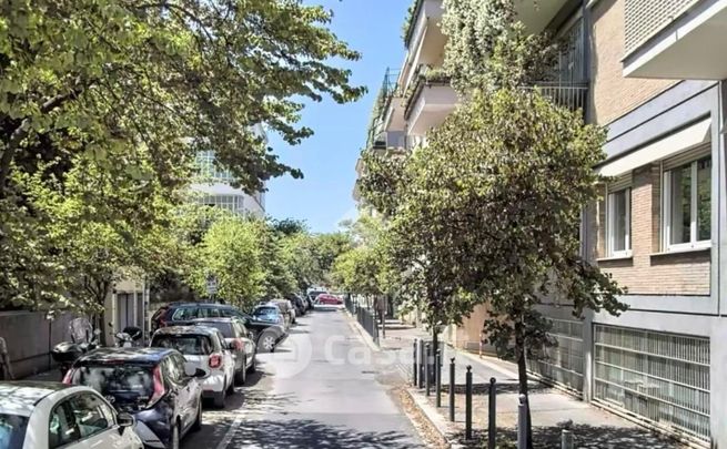 Appartamento in residenziale in Via Luigi Bellotti Bon