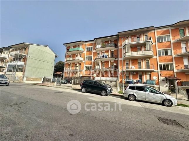 Appartamento in residenziale in Via Pasquale Villari