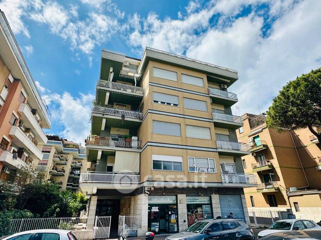 Appartamento in residenziale in Viale Paolo Orlando