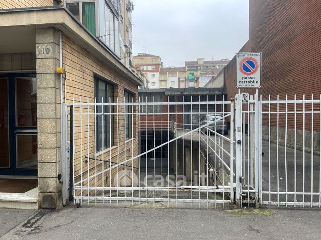 Garage/posto auto in residenziale in Via Bibiana 110