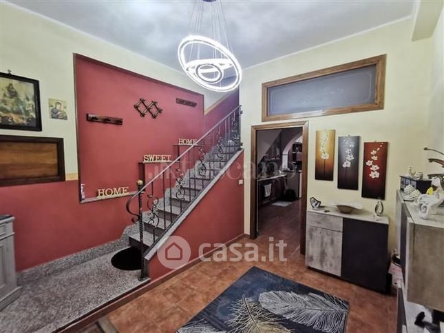 Casa indipendente in residenziale in Via John Kennedy