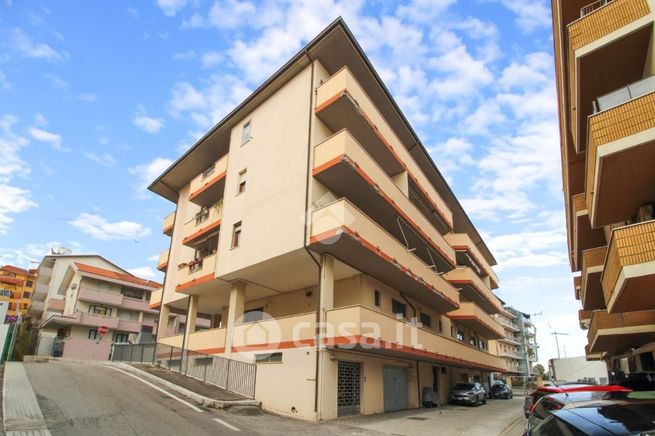 Appartamento in residenziale in Via Adriatica Sud 93