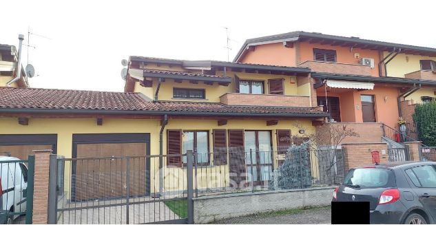 Villetta a schiera in residenziale in Via Michelangelo Buonarroti 1