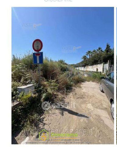 Terreno agricolo in commerciale in Via Guglielmo Pepe