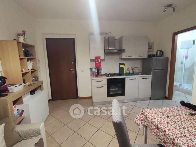 Appartamento in residenziale in Via degli Arroni