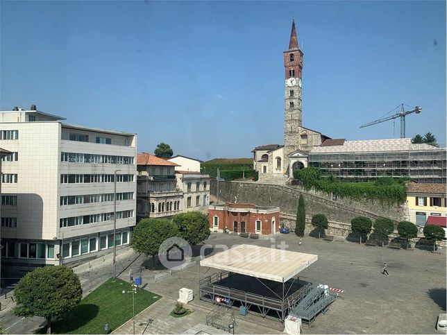 Ufficio in commerciale in Piazza Garibaldi