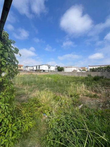 Terreno agricolo in commerciale in