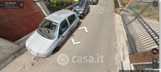 Appartamento in residenziale in Via delle Rose 6