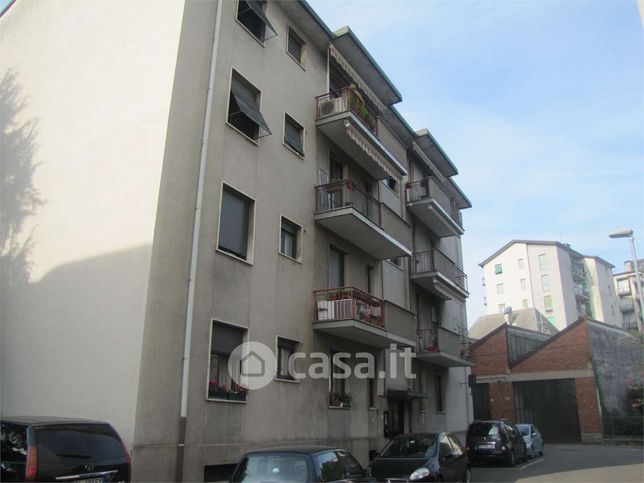 Appartamento in residenziale in Via Giovanni Francioli 2