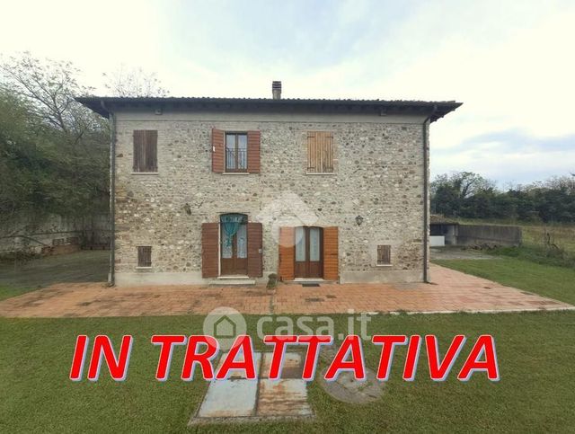 Villa in residenziale in Strada Monte 3 Galline 1