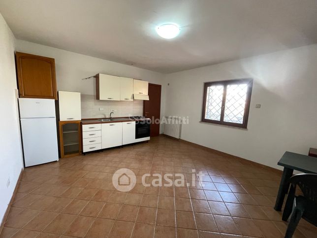 Appartamento in residenziale in Via di Valle Schioia