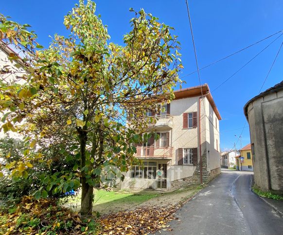 Casa indipendente in residenziale in Borgata Costalunga 39