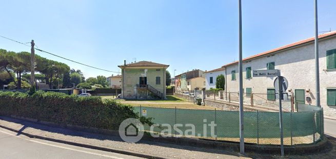 Casa indipendente in residenziale in Via di Salicchi 398