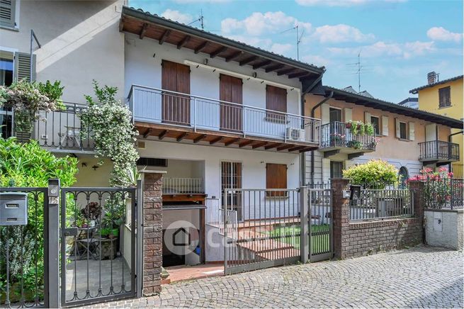 Villetta a schiera in residenziale in Via G. Maffi 17