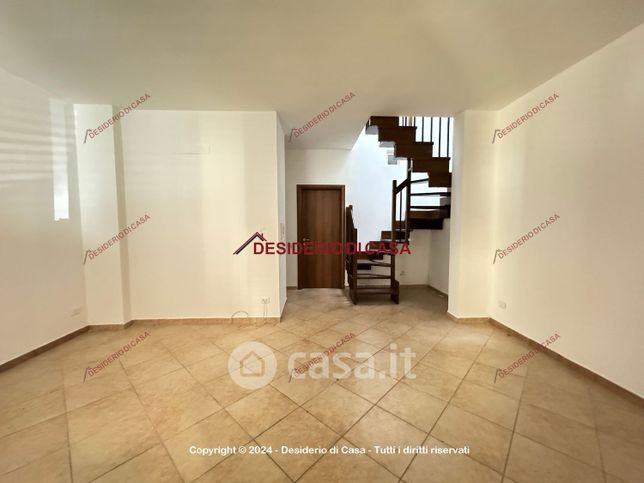 Casa indipendente in residenziale in Via Quattrociocchi 39