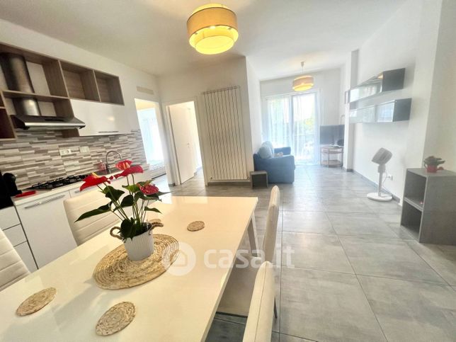 Appartamento in residenziale in Via Aurelia 205