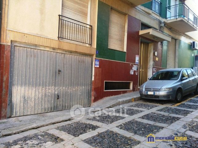 Garage/posto auto in residenziale in Via San Martino