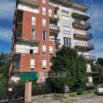 Appartamento in residenziale in Via Aspromonte 19