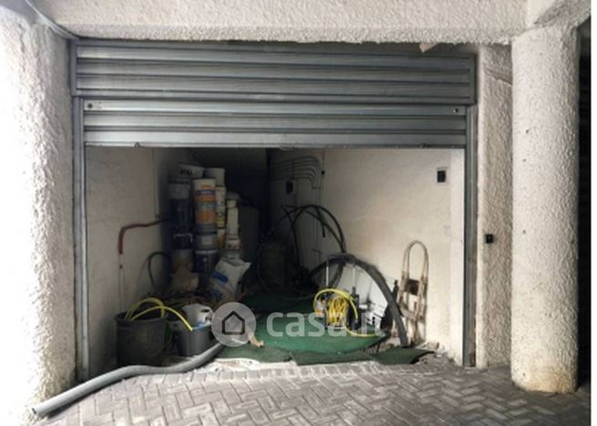 Box/posto auto in residenziale in Via Carabiniere