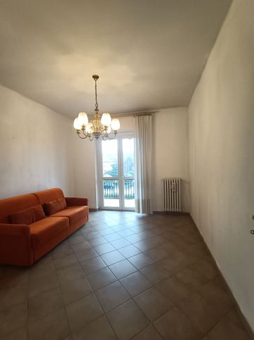 Appartamento in residenziale in Viale Aguggiari