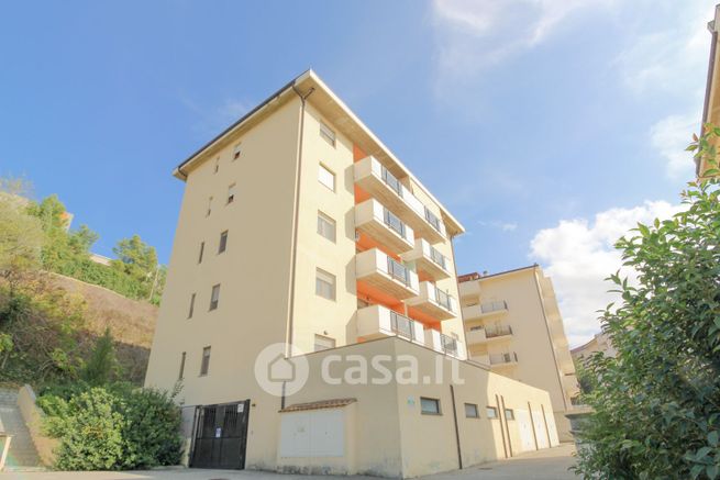 Appartamento in residenziale in Via Pescasseroli 60