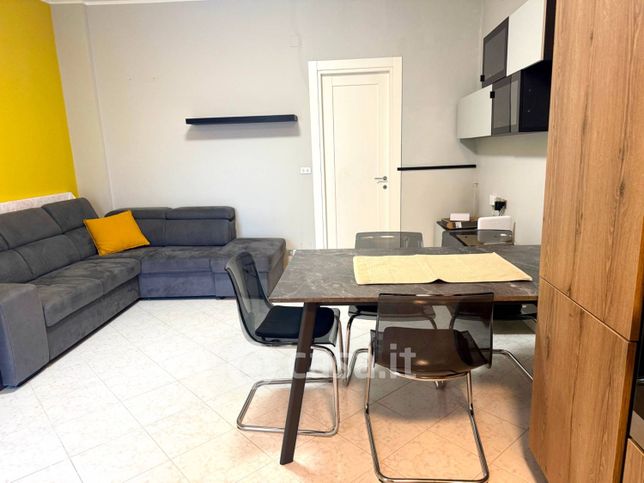 Appartamento in residenziale in Via Panealbo 48