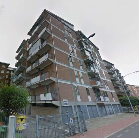 Appartamento in residenziale in Viale Vittorio Alfieri 12