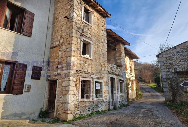 Villetta a schiera in residenziale in Via Cassoni