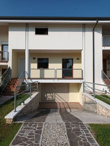 Appartamento in residenziale in Via F. Crispi 74