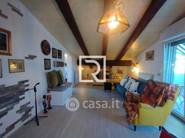 Appartamento in residenziale in Viale Michelangelo 4