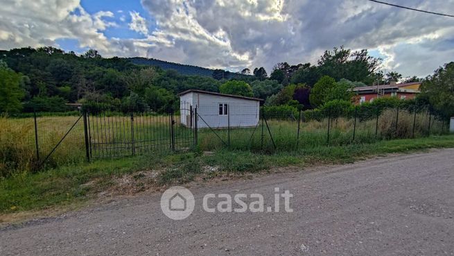 Terreno agricolo in commerciale in Via delle Querce 1
