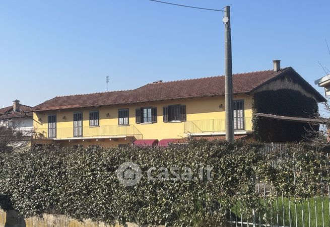 Casa indipendente in residenziale in Via Barge 2