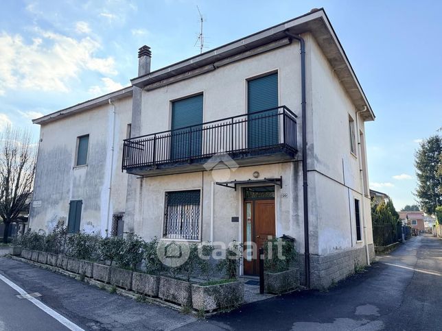 Casa bi/trifamiliare in residenziale in Via Giovanni Cimabue 1