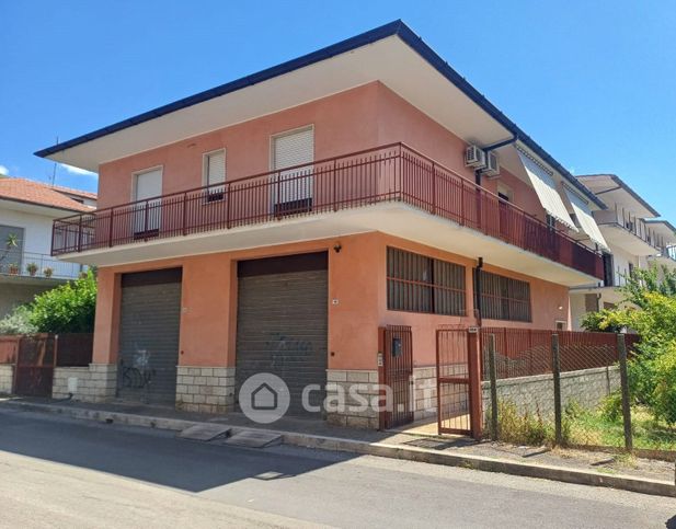 Casa indipendente in residenziale in Via Gaetano Salvemini