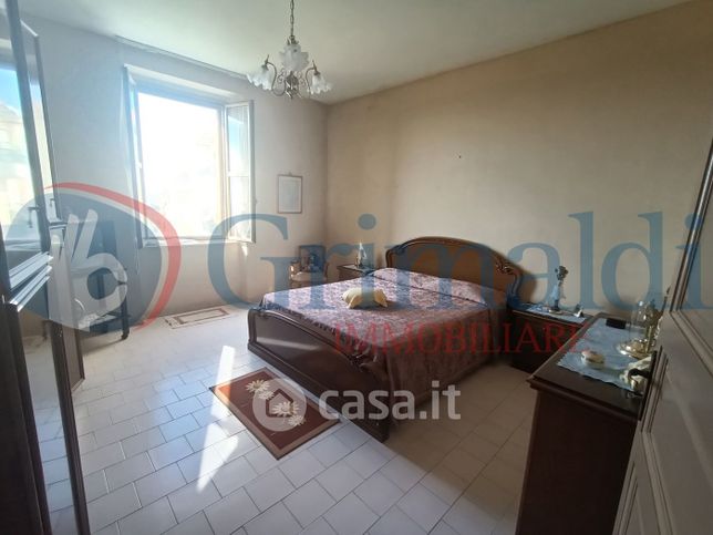 Appartamento in residenziale in Via Antonio Masciari 8