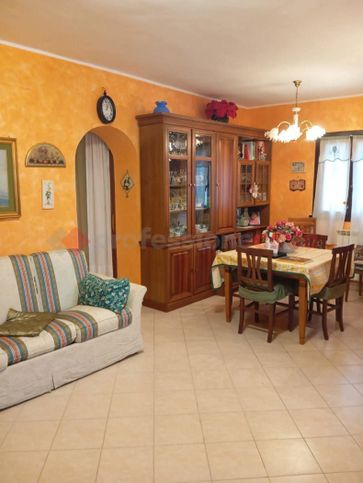 Appartamento in residenziale in Viale Bonifacio Graziani