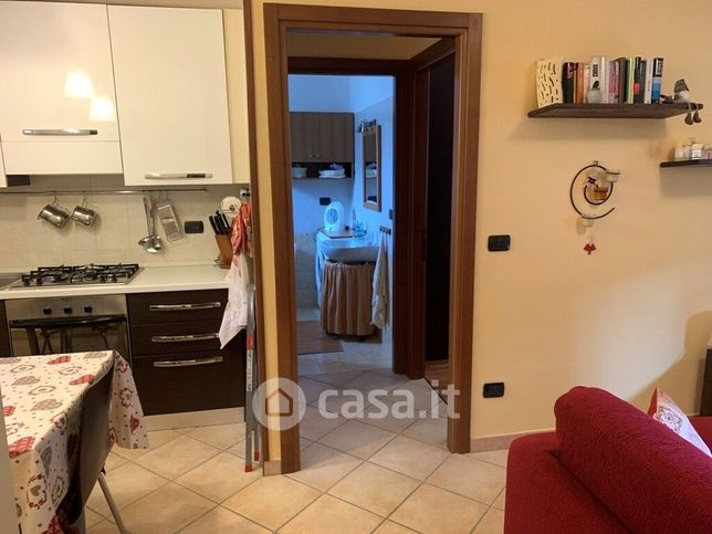 Appartamento in residenziale in Via dei Laghi 41