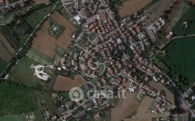 Appartamento in residenziale in Via Vecchia Fermana