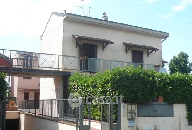 Casa indipendente in residenziale in Via P. Borsellino 14