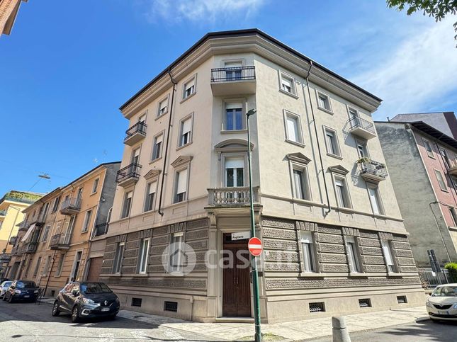 Appartamento in residenziale in Via Vincenzo Luparia 8