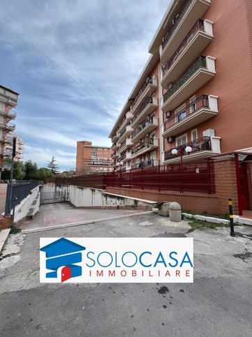 Box/posto auto in residenziale in Via Padre Antonio da Olivadi 51