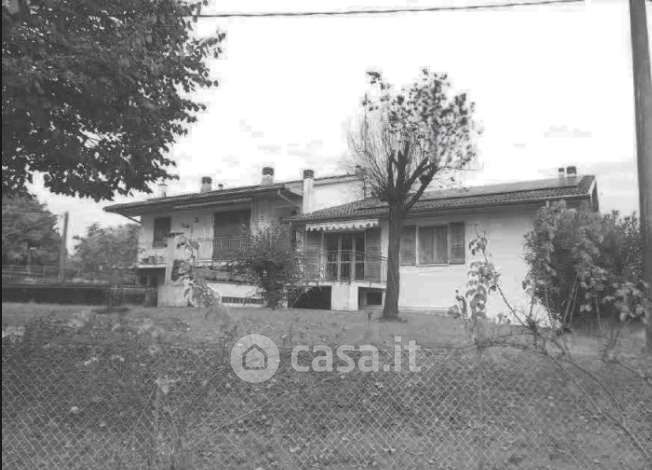 Casa indipendente in residenziale in Via dei Tigli