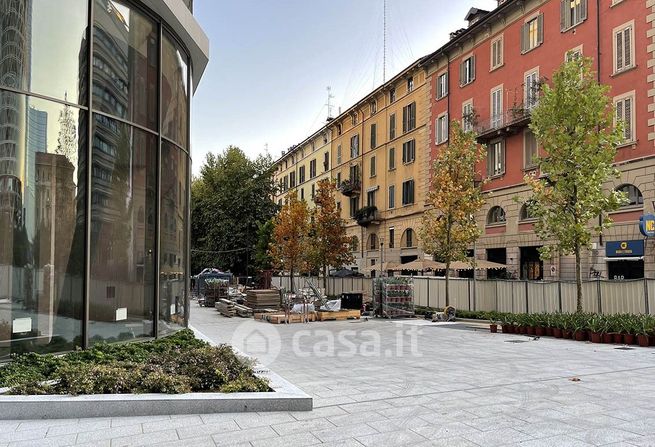 Ufficio in commerciale in Via Pola 9