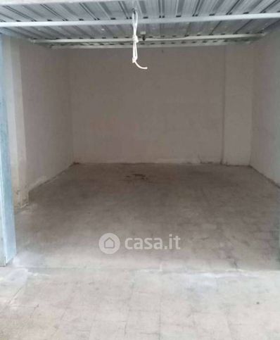 Box/posto auto in residenziale in Strada Provinciale 16