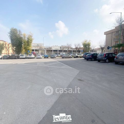 Appartamento in residenziale in Via Giulio Verne