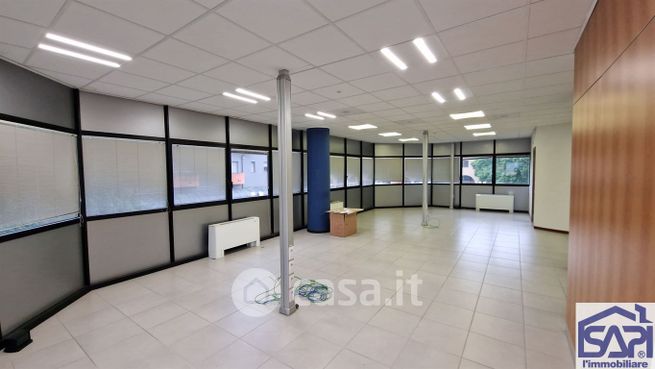 Ufficio in commerciale in Piazza Giorgio la Pira