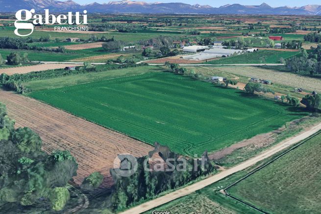 Terreno agricolo in commerciale in Via Villa d' Arco 61