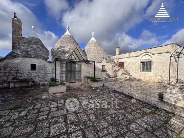 Baita/bungalow/chalet/trullo in residenziale in Contrada Specchiaruzzo