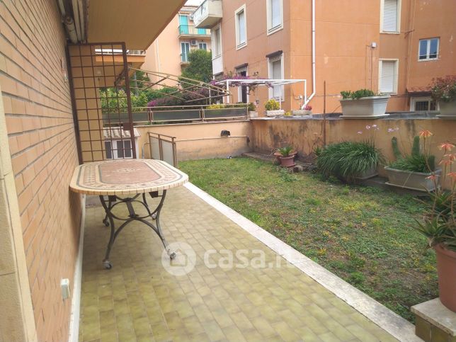 Appartamento in residenziale in Via di Villa Adele 4